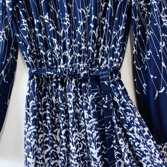 vintage blue and white dress, floral dress - Picture 4 of 6